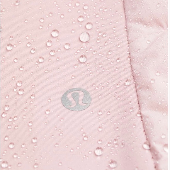 Lululemon Down For It All Vest
Porcelain Pink - Picture 4 of 11
